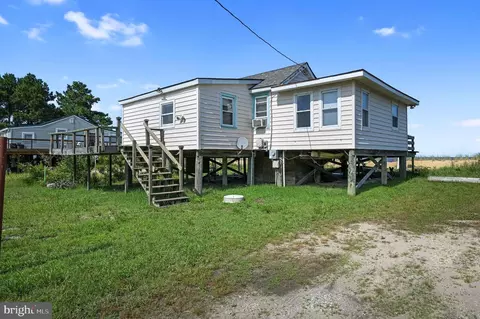 Exterior - 88 N Sandpiper Dr, Dover, DE 19901 photo 2 of 2