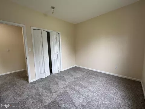 Bedroom - 301 Seacroft Dr, Dover, DE 19904 photo 3 of 3