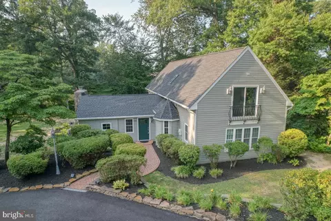 119 S Shore Dr, Dover, DE 19901