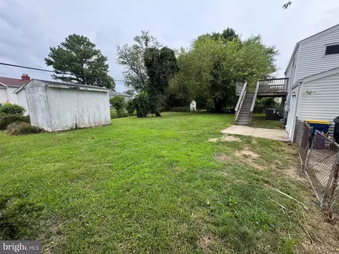 Exterior - 931 Boggs Dr, Dover, DE 19901 photo 3 of 3