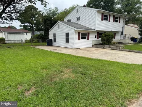 Exterior - 931 Boggs Dr, Dover, DE 19901 photo 2 of 3