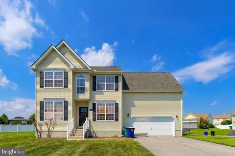349 Belfry Dr, Felton, DE 19943
