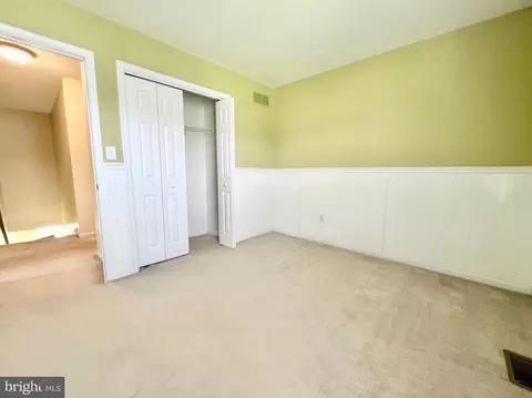 Bedroom - 6147 W Denneys Rd, Dover, DE 19901 photo 2 of 2