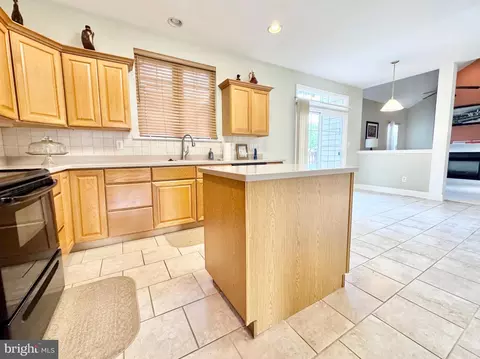 Kitchen - 6147 W Denneys Rd, Dover, DE 19901 photo 3 of 3