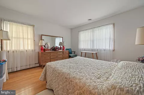 Bedroom - 81 Westview Ave, Dover, DE 19901 photo 3 of 5