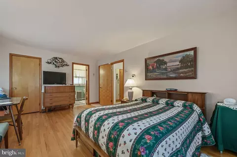 Bedroom - 81 Westview Ave, Dover, DE 19901 photo 1 of 5