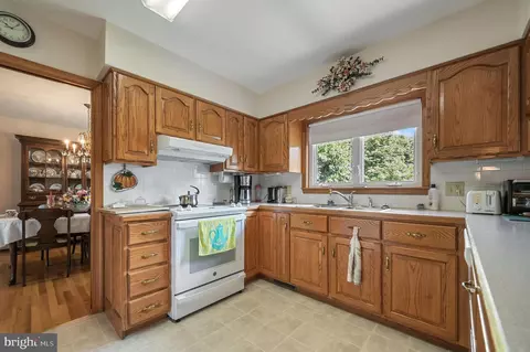 Kitchen - 81 Westview Ave, Dover, DE 19901 photo 1 of 3