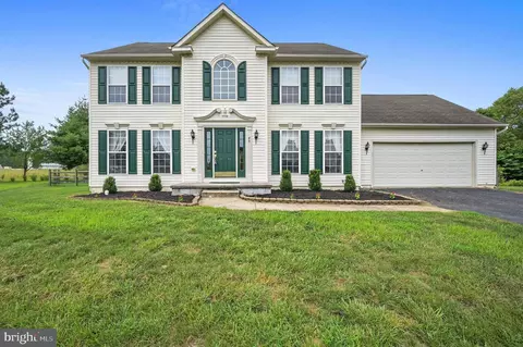 48 W Redbrook Pl, Smyrna, DE 19977