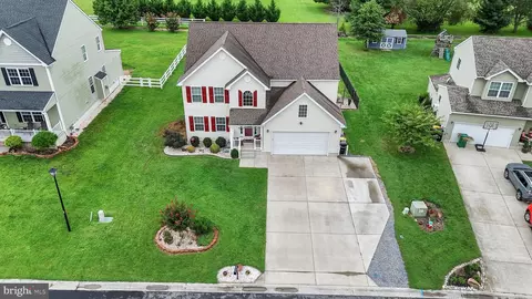 573 W Birdie Ln, Magnolia, DE 19962