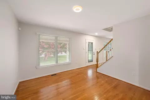 Living - 13 Lordship Ln, Dover, DE 19901 photo 6 of 6