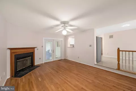 Living - 13 Lordship Ln, Dover, DE 19901 photo 1 of 6