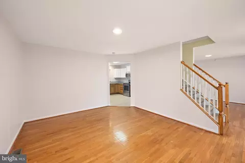 Living - 13 Lordship Ln, Dover, DE 19901 photo 5 of 6