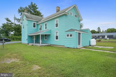 10 S Railroad Ave, Greenwood, DE 19950