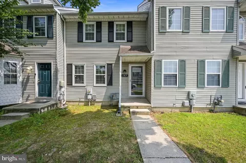 147 Holmes St, Dover, DE 19901