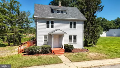 321 Main St, Cheswold, DE 19936