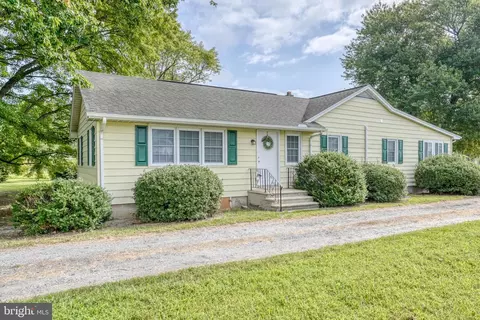 3844 Little Mastens Corner Rd, Felton, DE 19943
