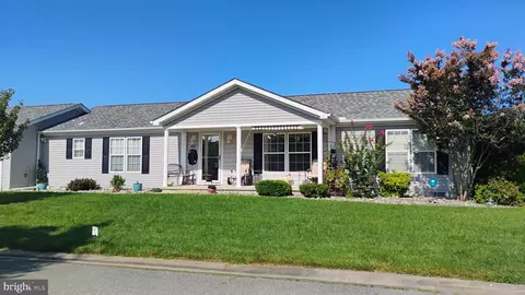 420 Moore Pl #420, Dover, DE 19901