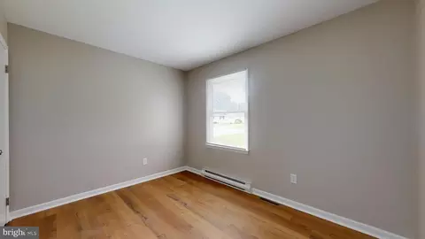 Entry Way - 21 Lingo Dr, Dover, DE 19901 photo 6 of 6