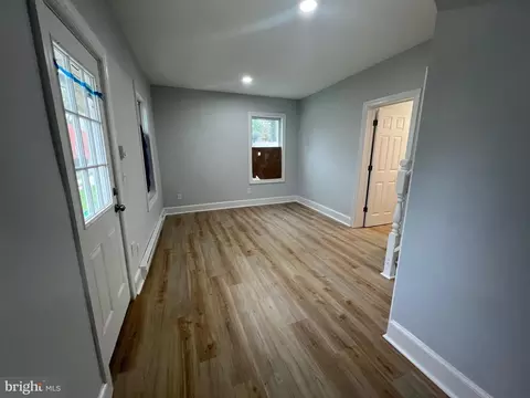 Living - 56 S Governors Ave, Dover, DE 19904 photo 2 of 2