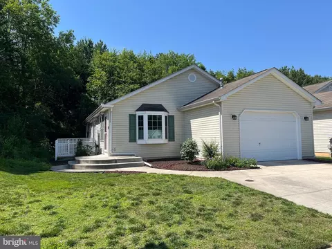 85 S Planters Ln, Dover, DE 19901