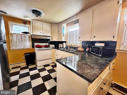 Kitchen - 403 Second Ave, Harrington, DE 19952 photo 2 of 2