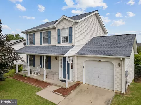 50 E Harkins Dr, Smyrna, DE 19977