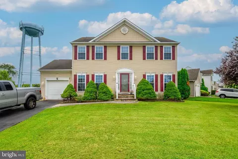 87 Foxwood Dr, Smyrna, DE 19977