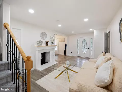 Living - 78 Ann Ave, Dover, DE 19904 photo 1 of 3