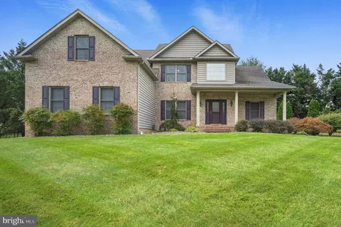 421 Fletcher Dr, Smyrna, DE 19977