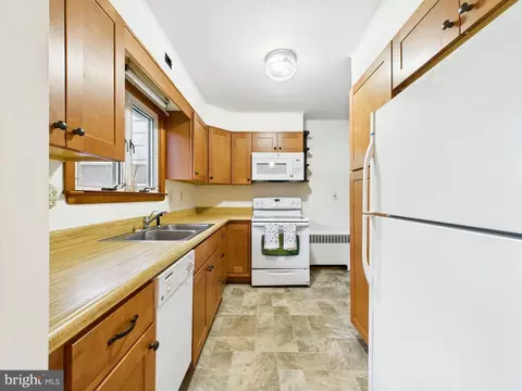 Kitchen - 168 Bush Dr, Dover, DE 19901 photo 1 of 3