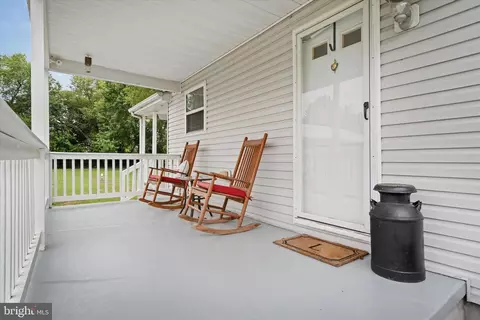 Exterior - 1255 Pine St, Houston, DE 19954 photo 4 of 7