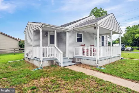 Exterior - 1255 Pine St, Houston, DE 19954 photo 2 of 7