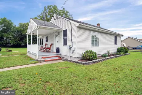 Exterior - 1255 Pine St, Houston, DE 19954 photo 6 of 7