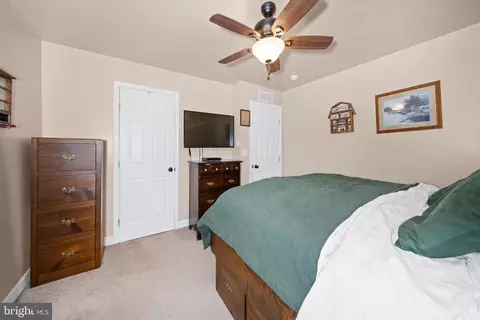 Bedroom - 1255 Pine St, Houston, DE 19954 photo 2 of 4