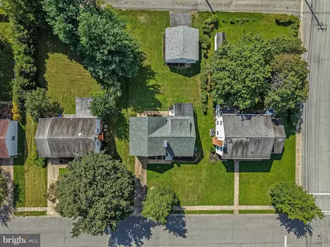 View/Area - 910 Monroe Ter, Dover, DE 19904 photo 1 of 13