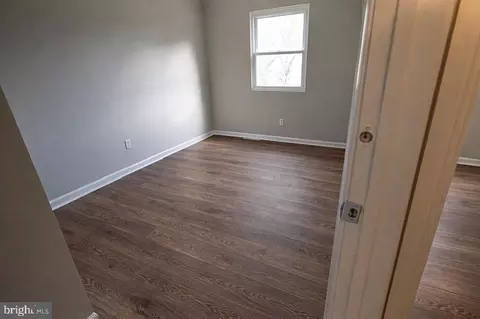 Entry Way - 139 Spruance Rd, Dover, DE 19901 photo 5 of 6