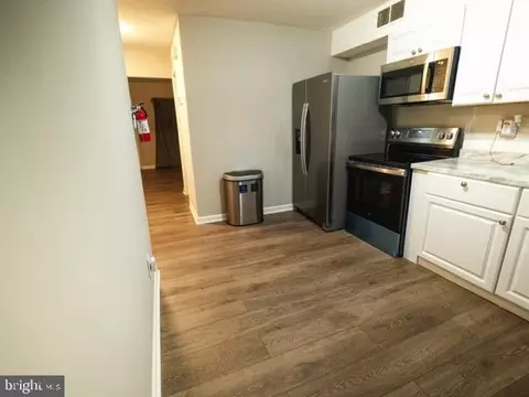 Entry Way - 139 Spruance Rd, Dover, DE 19901 photo 1 of 6