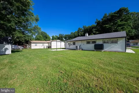 Exterior - 1 Congress Pl, Dover, DE 19901 photo 4 of 4