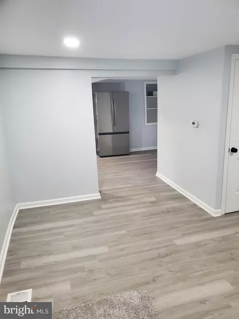 Entry Way - 8 S Governors Ave, Dover, DE 19904 photo 1 of 5