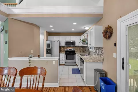 Kitchen - 369 Carlisle Dr, Dover, DE 19904 photo 1 of 3