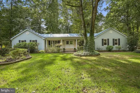 235 Carnoustie Rd, Dover, DE 19904
