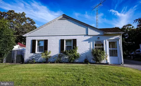 190 Evergreen Dr, Dover, DE 19901