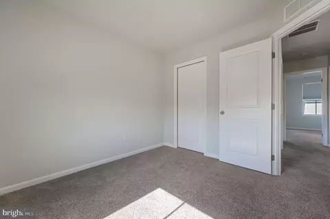 Entry Way - 205 Lady Bug Dr, Dover, DE 19901 photo 4 of 5