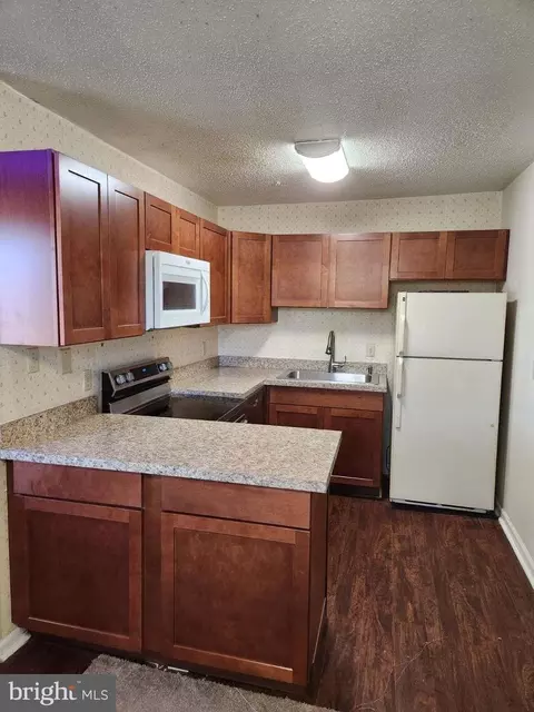 44 Courtside Dr #B31, Dover, DE 19904 photo 3