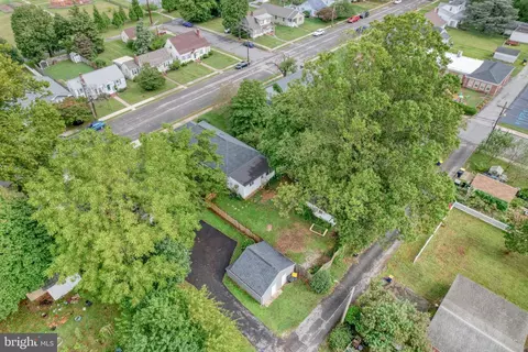 View/Area - 40 Pine St, Dover, DE 19901 photo 2 of 3