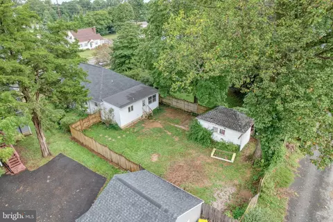 View/Area - 40 Pine St, Dover, DE 19901 photo 3 of 3