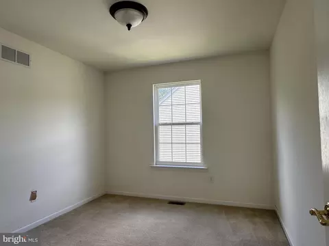Bedroom - 210 Topaz Cir, Dover, DE 19904 photo 1 of 2