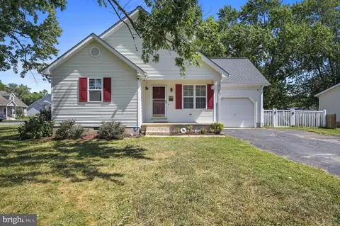 109 Courtney Ln, Felton, DE 19943