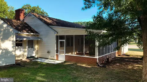 Exterior - 2043 Highland Ave, Dover, DE 19901 photo 9 of 12