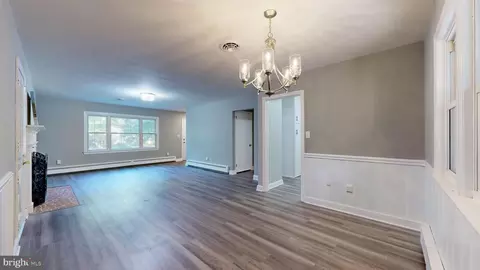 Entry Way - 2043 Highland Ave, Dover, DE 19901 photo 1 of 7